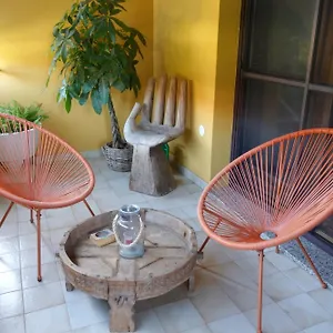 Ben House , Santa Giusta Italien